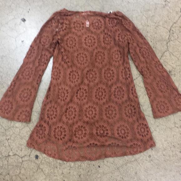 NEW Blu Pepper | Lace Tunic - Picture 5 of 5
